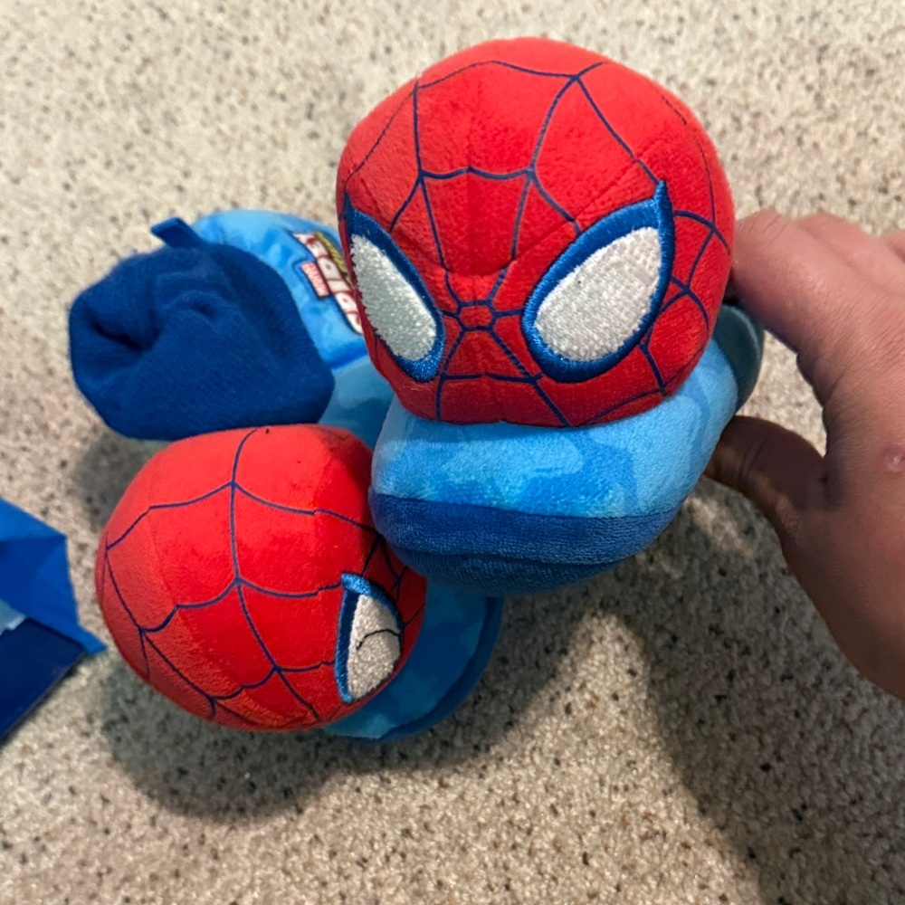 Marvel Spider-Man Plush Duo - Red and Blue